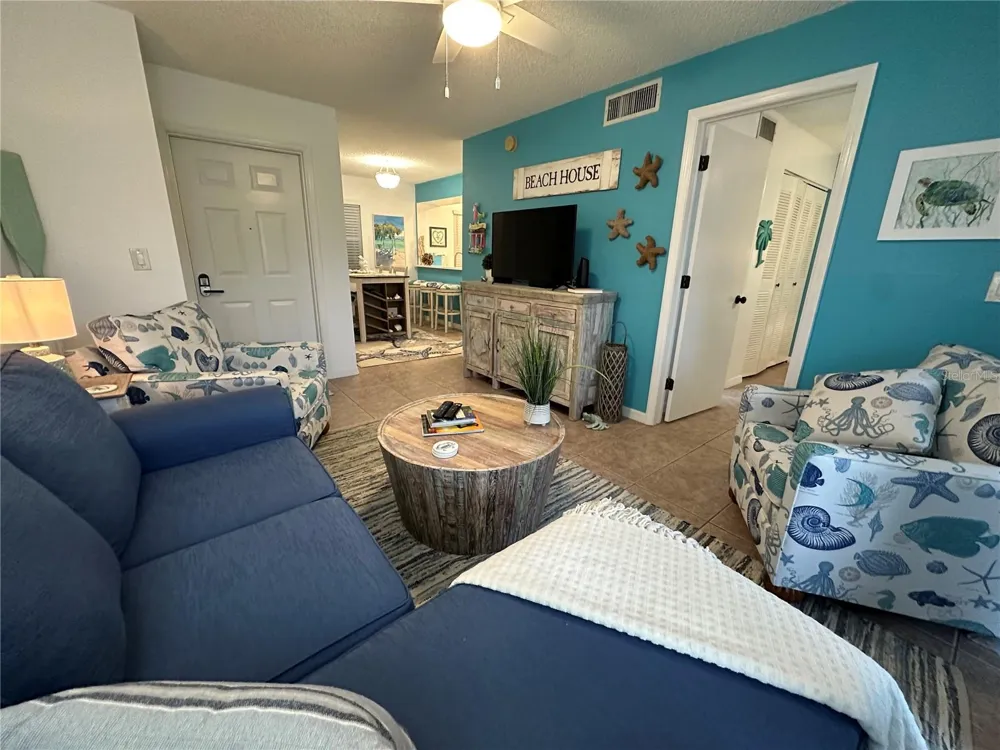 6825 STONES THROW CIRCLE #1107 St Petersburg, FL 33710