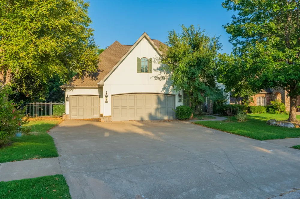 10529 S 92nd East Circle Tulsa, OK 74133