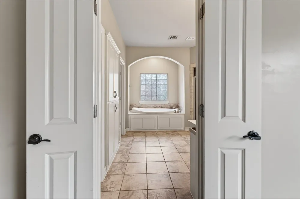 10529 S 92nd East Circle Tulsa, OK 74133