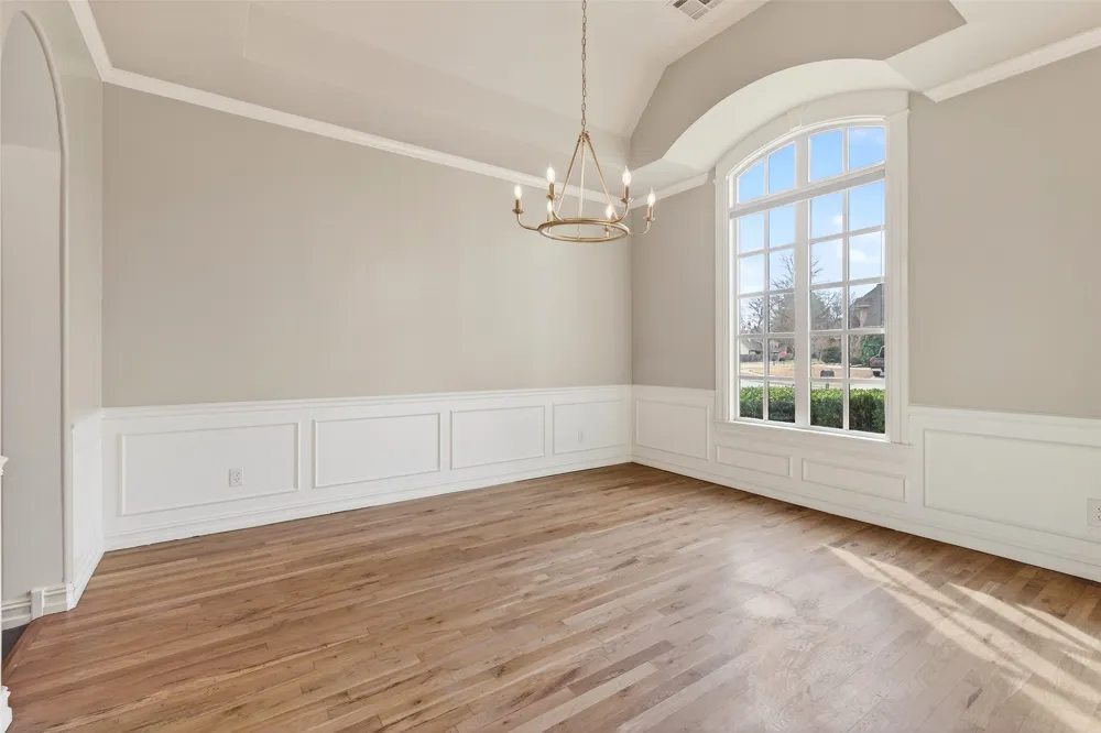 10529 S 92nd East Circle Tulsa, OK 74133