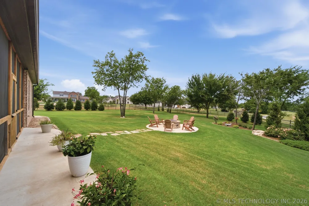 18679 E Limestone Lane Owasso, OK 74055