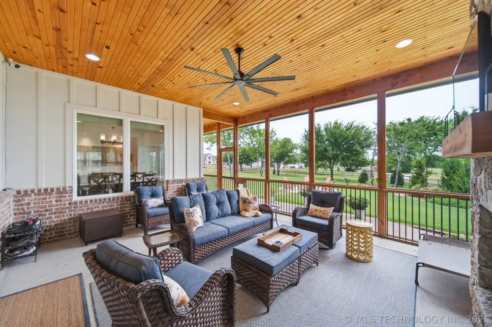 18679 E Limestone Lane Owasso, OK 74055