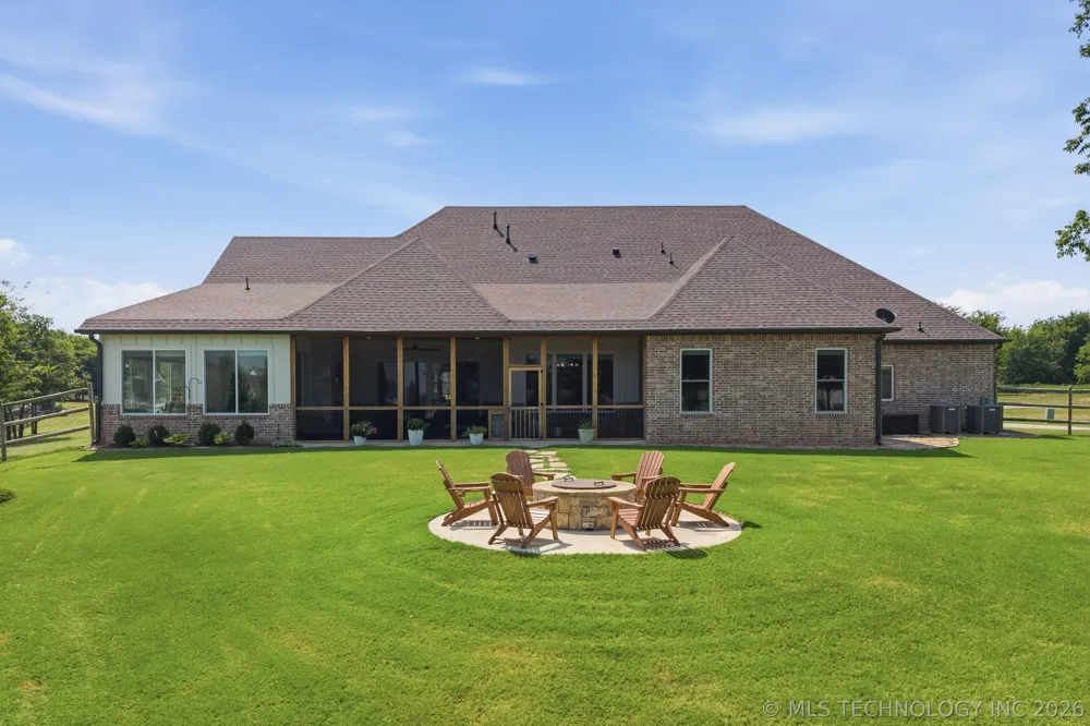 18679 E Limestone Lane Owasso, OK 74055