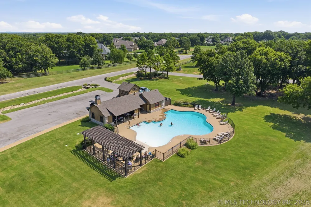 18679 E Limestone Lane Owasso, OK 74055