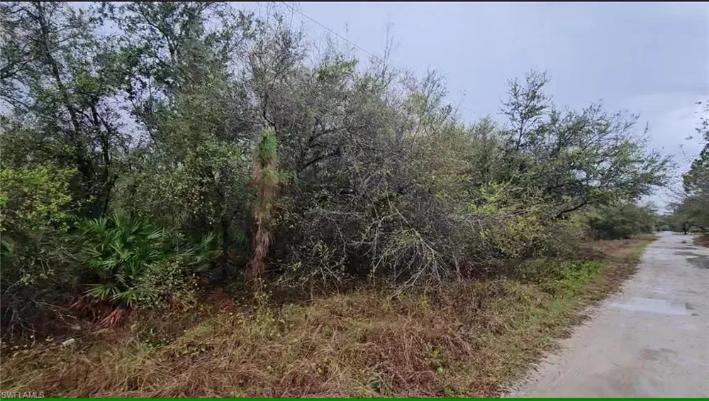 7621 21st Place Labelle, FL 33935