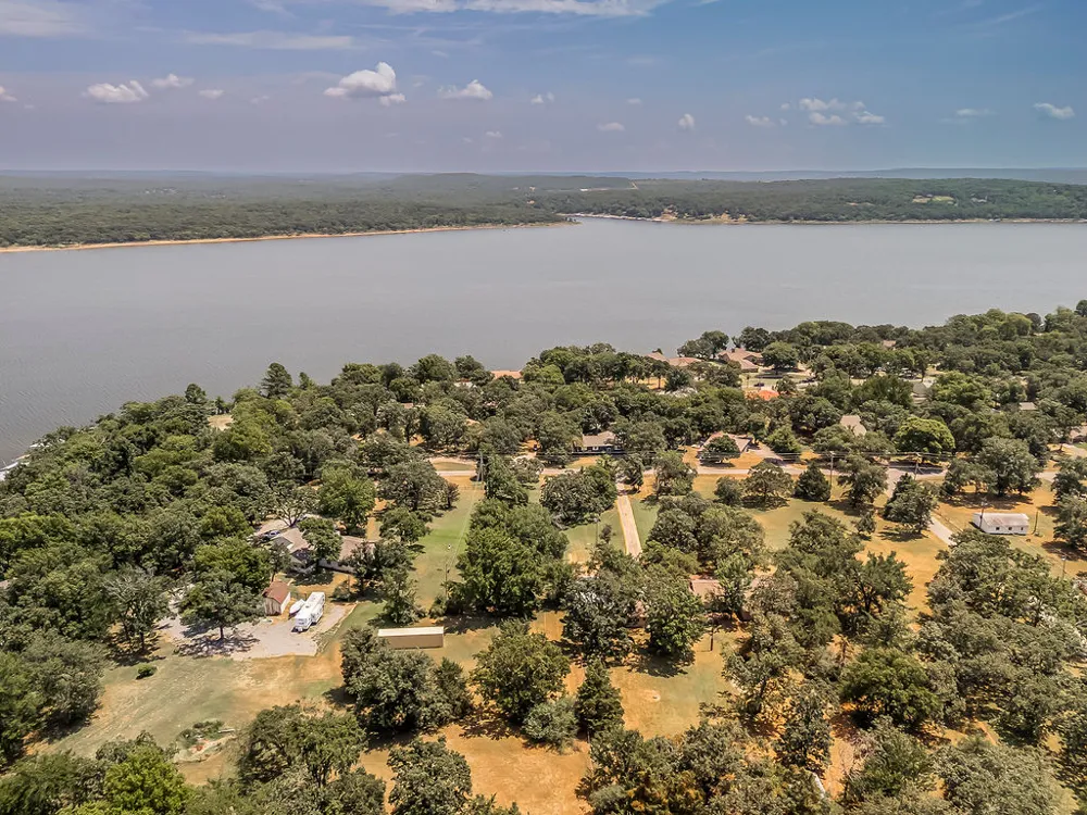 73502 Cyclone Hollow Road Wagoner, OK 74467