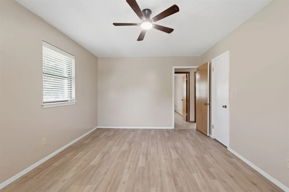 73502 Cyclone Hollow Road Wagoner, OK 74467