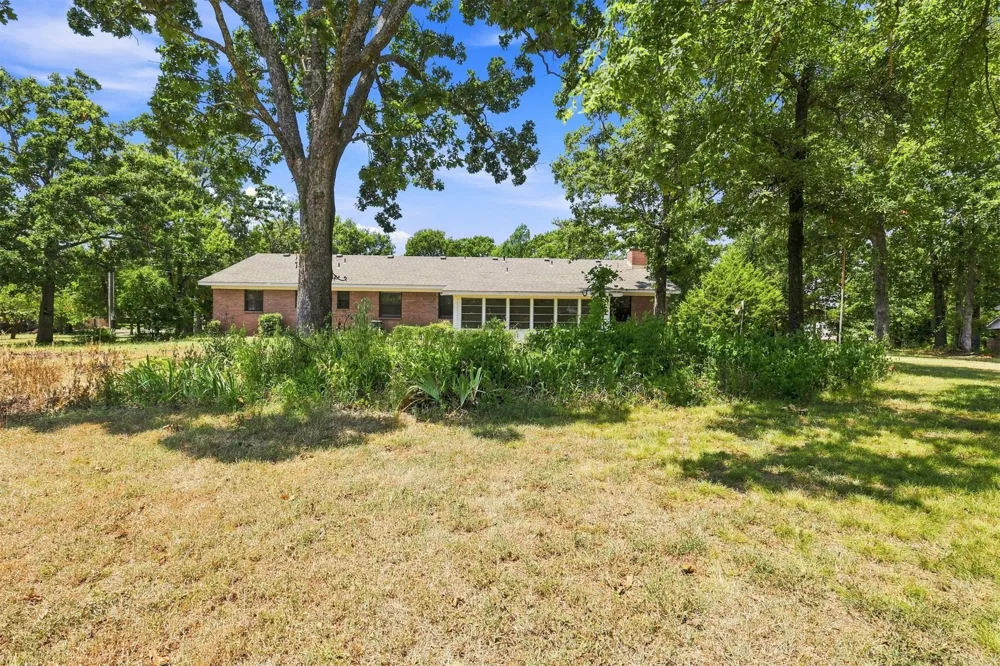 73502 Cyclone Hollow Road Wagoner, OK 74467
