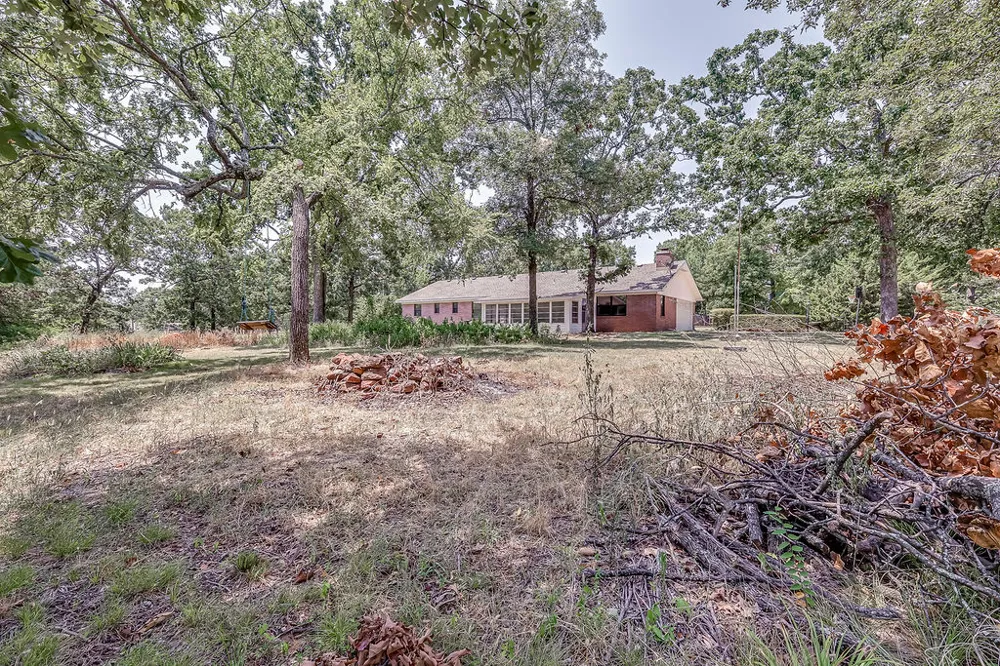 73502 Cyclone Hollow Road Wagoner, OK 74467