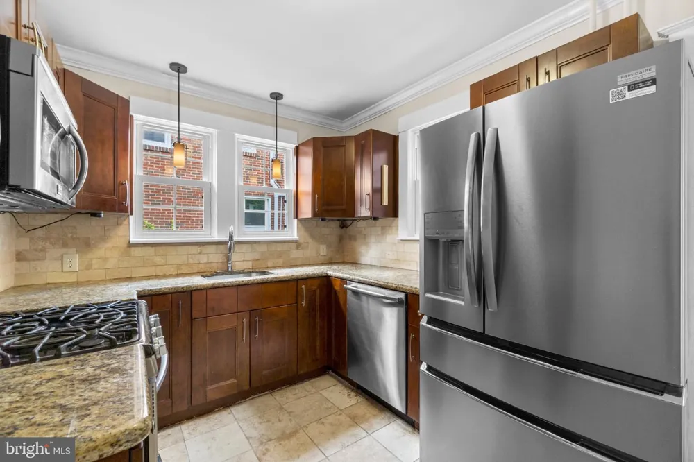 58 E IRVIN AVENUE Hagerstown, MD 21742