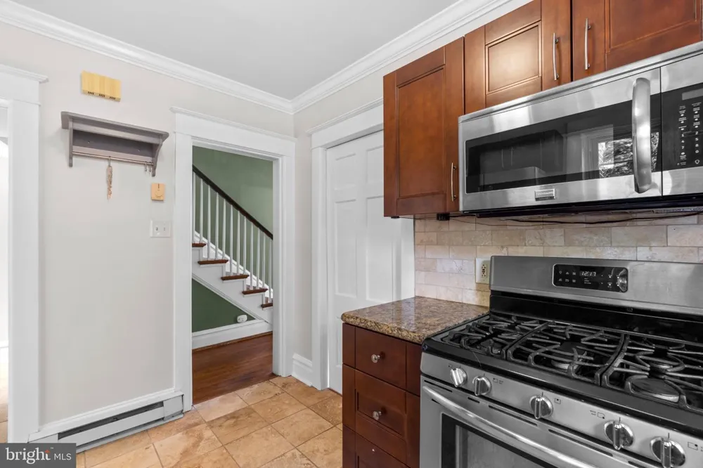 58 E IRVIN AVENUE Hagerstown, MD 21742