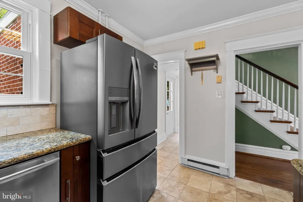 58 E IRVIN AVENUE Hagerstown, MD 21742