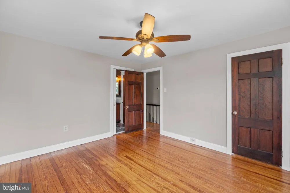 58 E IRVIN AVENUE Hagerstown, MD 21742
