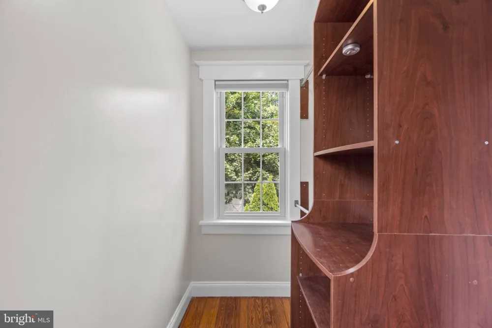 58 E IRVIN AVENUE Hagerstown, MD 21742