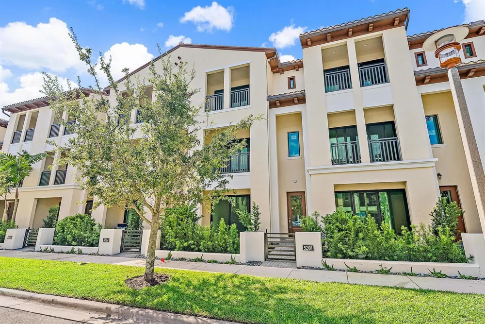 5268 Beckman Terrace Palm Beach Gardens, FL 33418