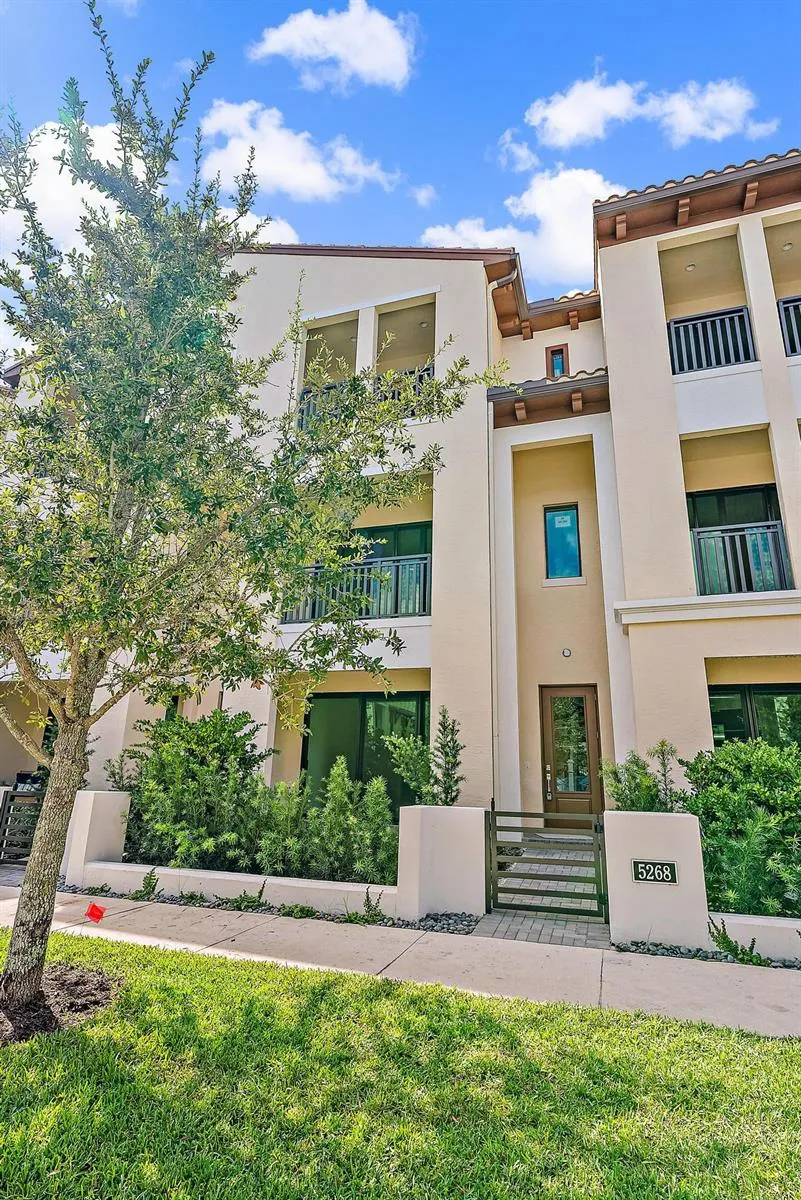 5268 Beckman Terrace Palm Beach Gardens, FL 33418