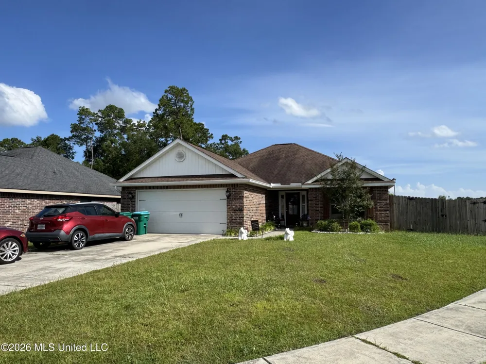 13742 Lawton Lane Gulfport, MS 39503