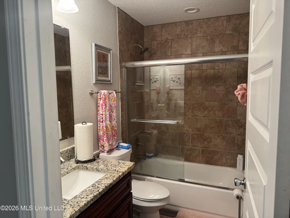 13742 Lawton Lane Gulfport, MS 39503