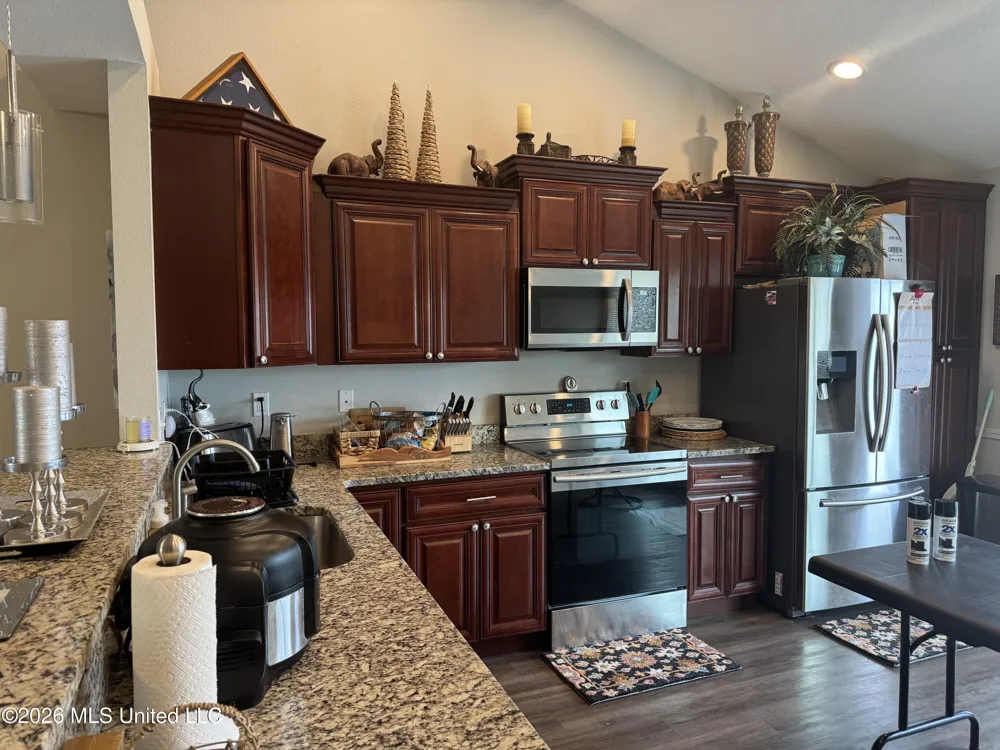 13742 Lawton Lane Gulfport, MS 39503