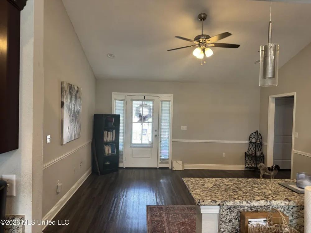 13742 Lawton Lane Gulfport, MS 39503