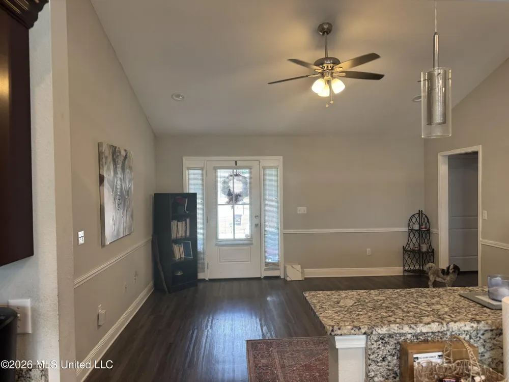 13742 Lawton Lane Gulfport, MS 39503