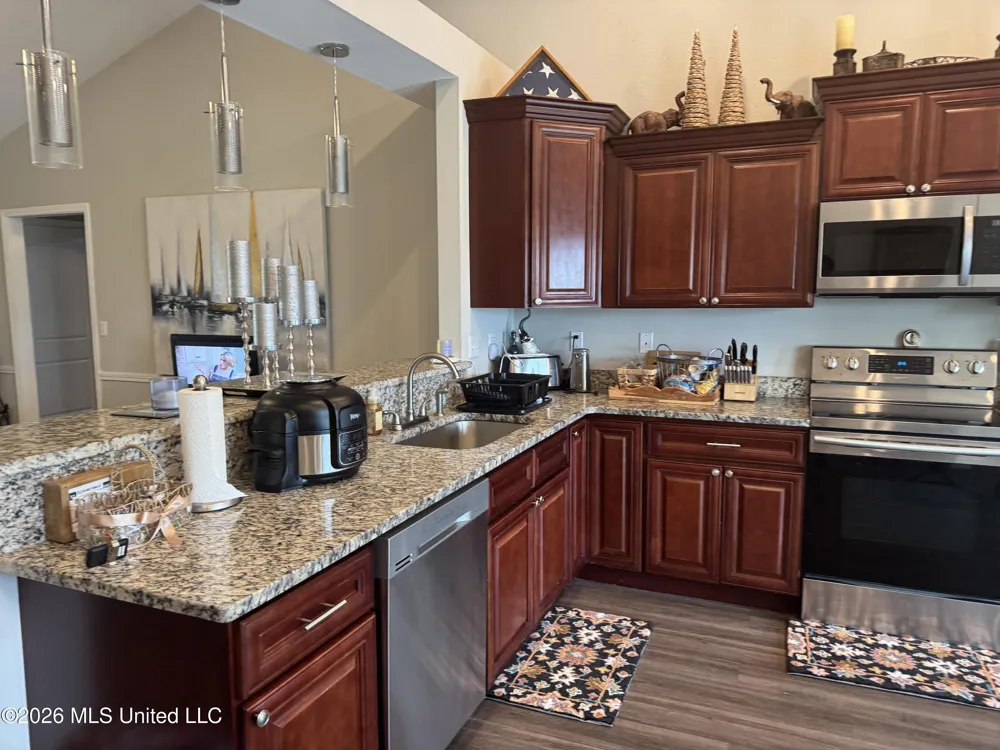 13742 Lawton Lane Gulfport, MS 39503