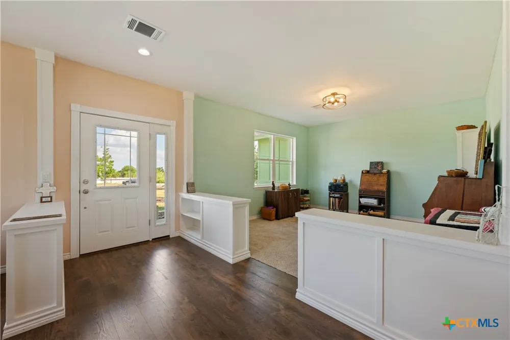 459 E Ridge Lane Kyle, TX 78640