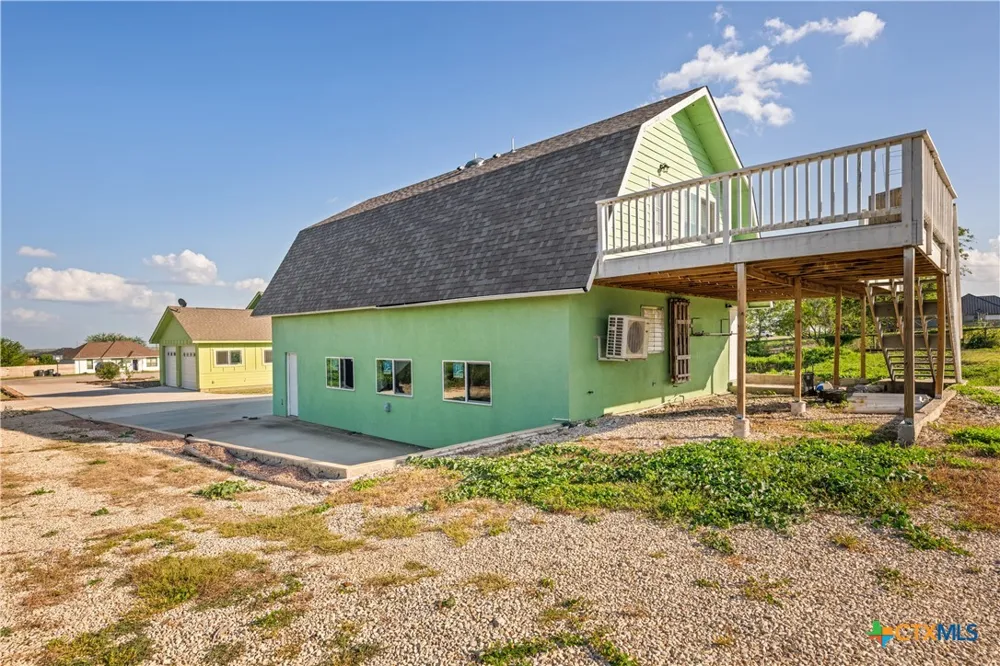 459 E Ridge Lane Kyle, TX 78640