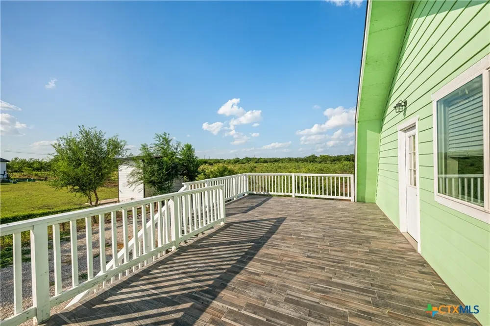 459 E Ridge Lane Kyle, TX 78640