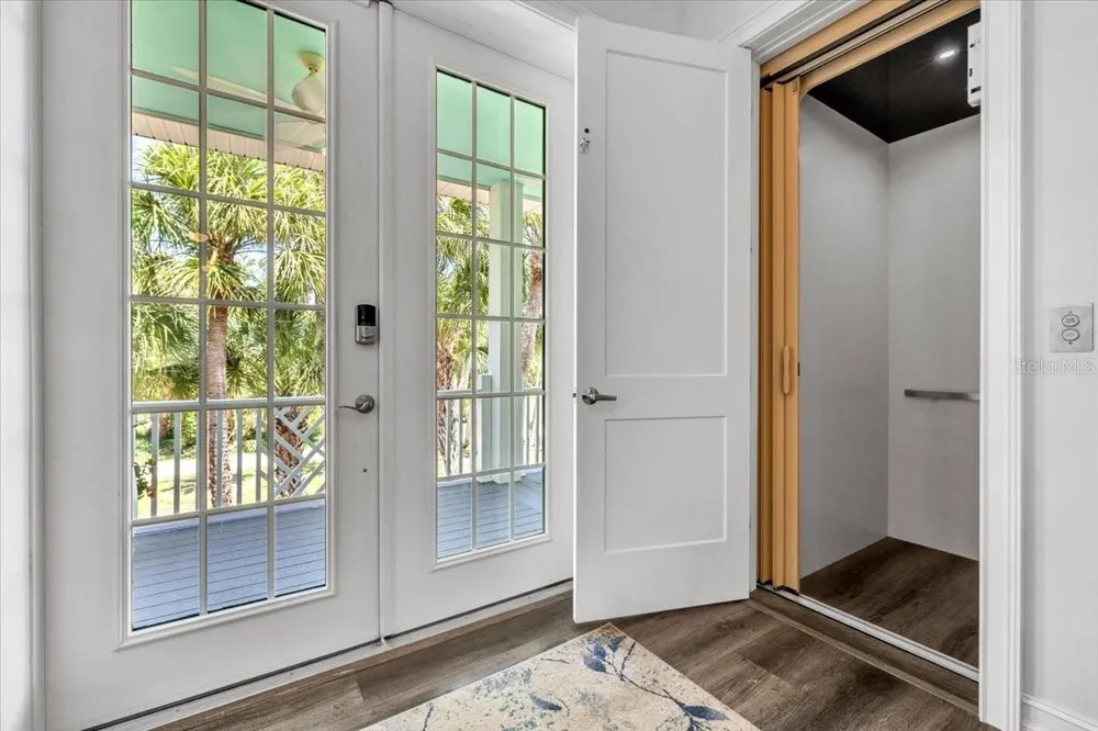 9277 BELDING DRIVE Sanibel, FL 33957