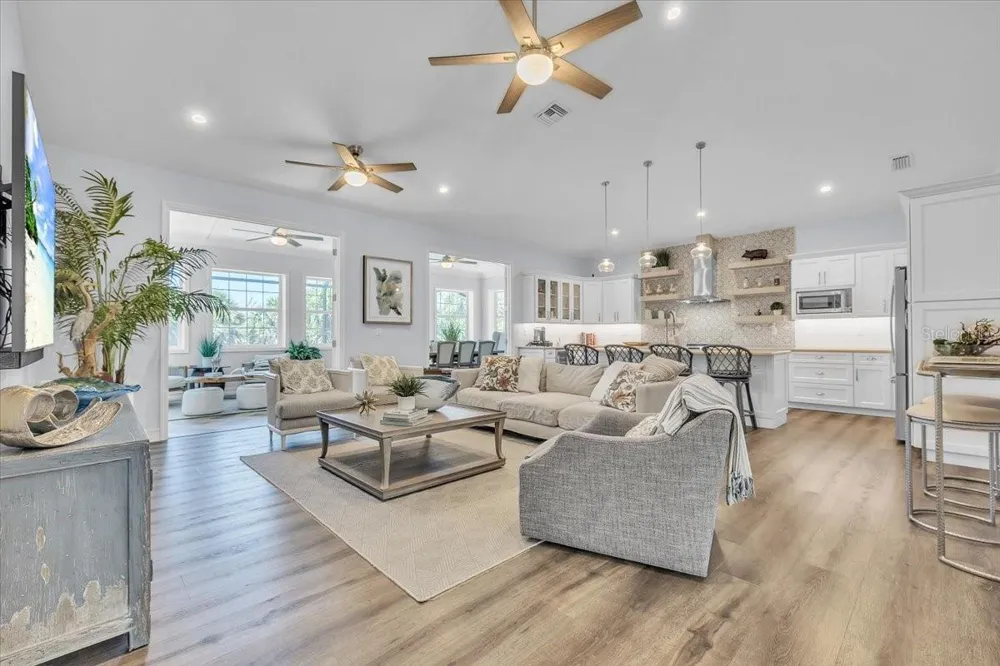 9277 BELDING DRIVE Sanibel, FL 33957