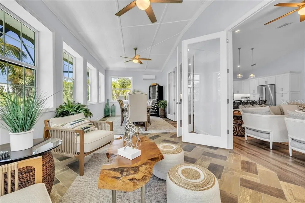 9277 BELDING DRIVE Sanibel, FL 33957