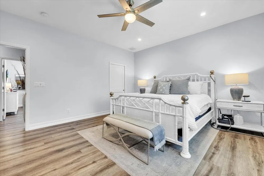 9277 BELDING DRIVE Sanibel, FL 33957