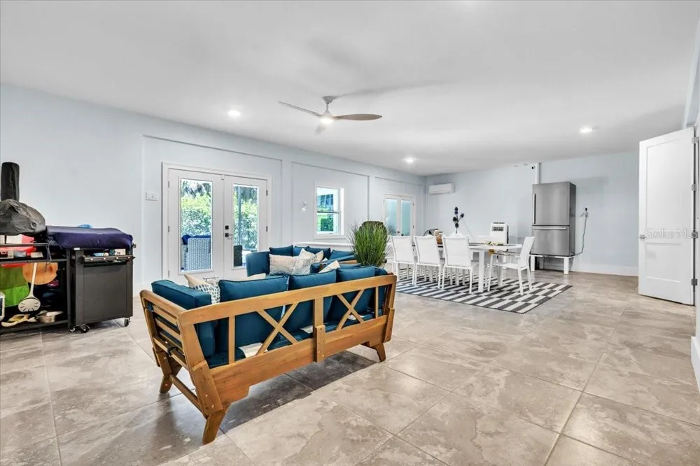 9277 BELDING DRIVE Sanibel, FL 33957