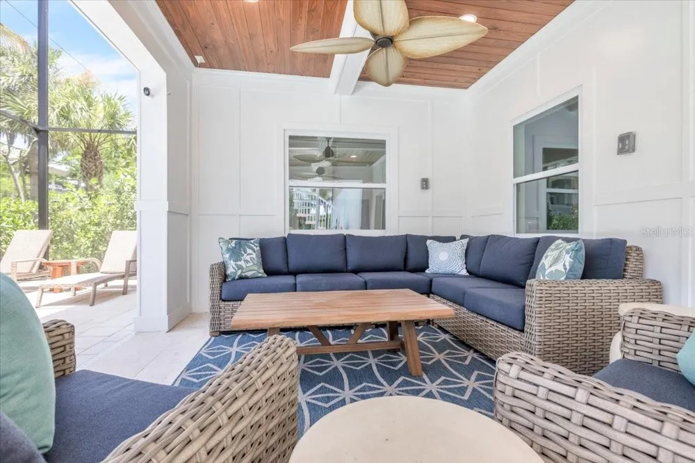 9277 BELDING DRIVE Sanibel, FL 33957