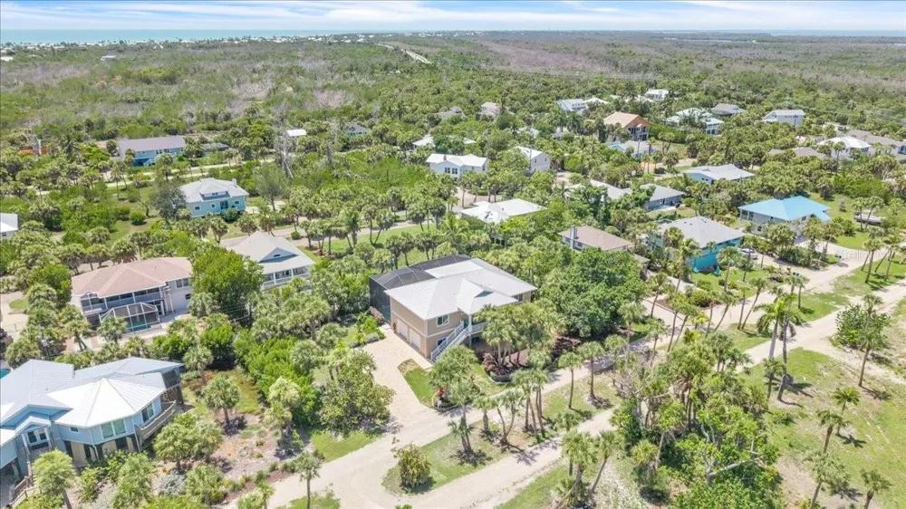 9277 BELDING DRIVE Sanibel, FL 33957