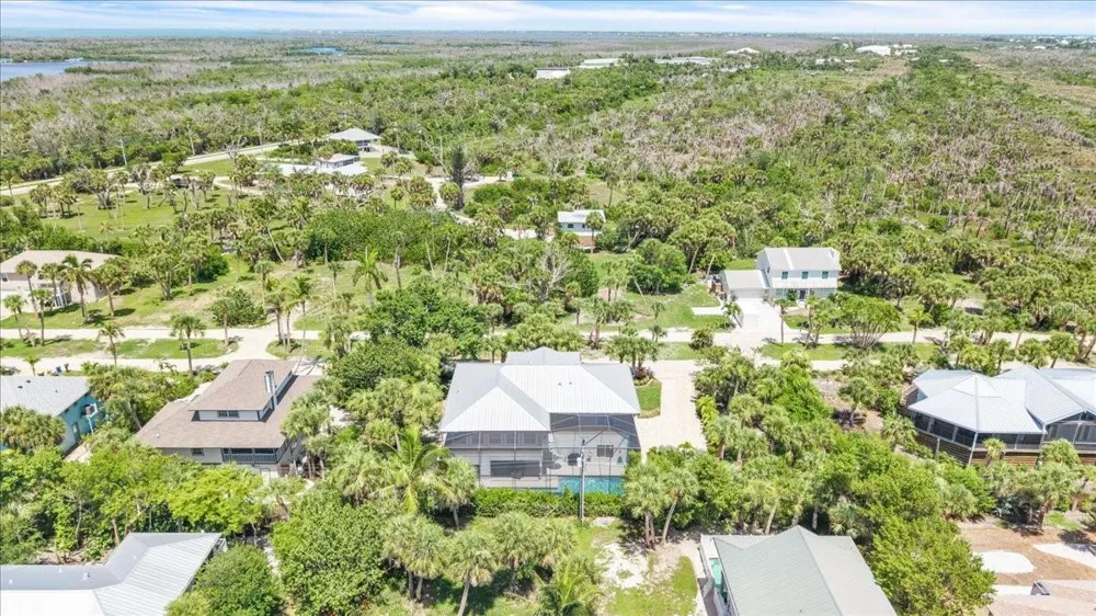 9277 BELDING DRIVE Sanibel, FL 33957