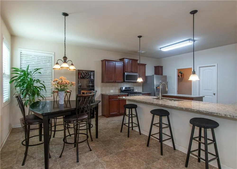 7728 Old Thyme Road Union City, GA 30291