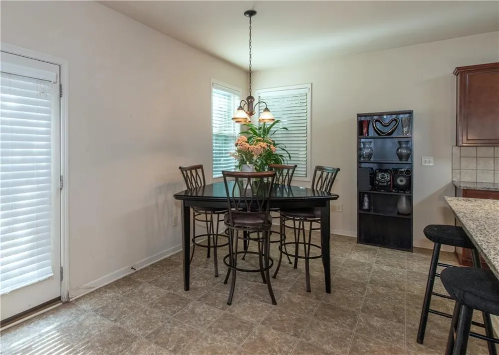 7728 Old Thyme Road Union City, GA 30291