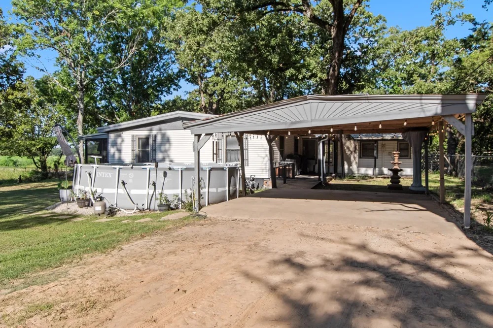 335 Running Brook Road Mabank, TX 75156