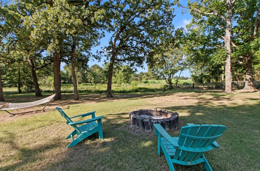 335 Running Brook Road Mabank, TX 75156