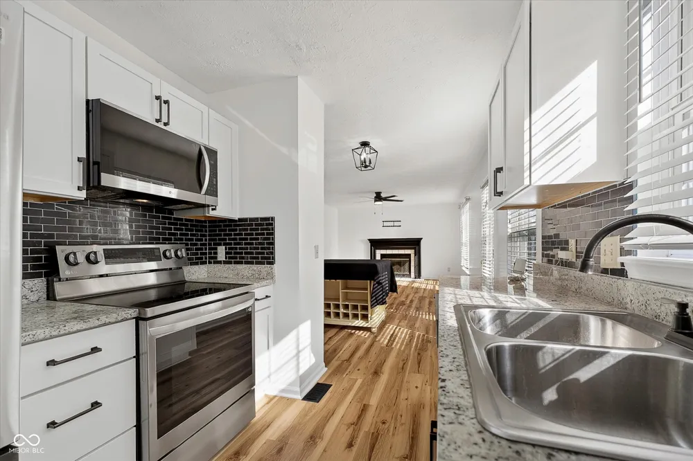 6705 Caribou Place Indianapolis, IN 46278