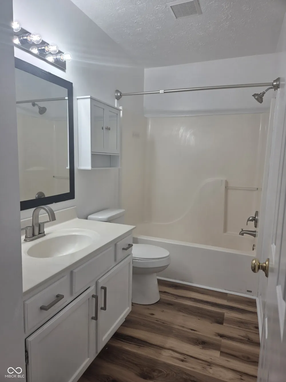 6705 Caribou Place Indianapolis, IN 46278