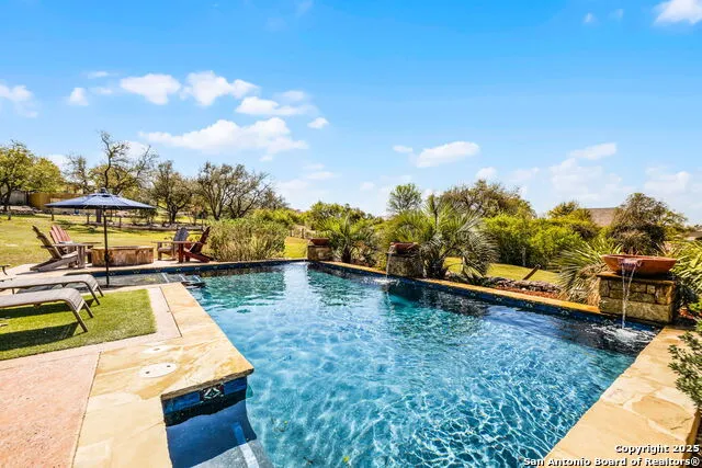 1471 DECANTER DR New Braunfels, TX 78132