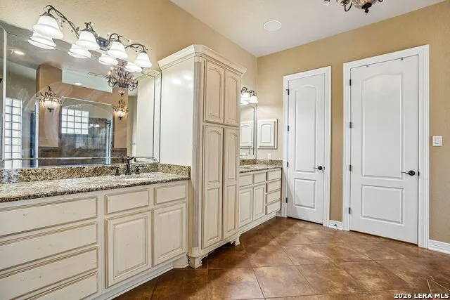21411 Liguria Dr Garden Ridge, TX 78266