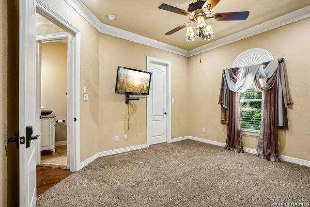 21411 Liguria Dr Garden Ridge, TX 78266