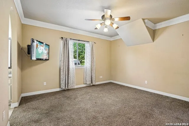 21411 Liguria Dr Garden Ridge, TX 78266