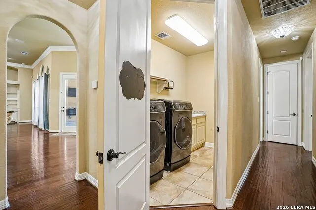 21411 Liguria Dr Garden Ridge, TX 78266