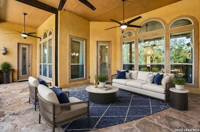 21411 Liguria Dr Garden Ridge, TX 78266