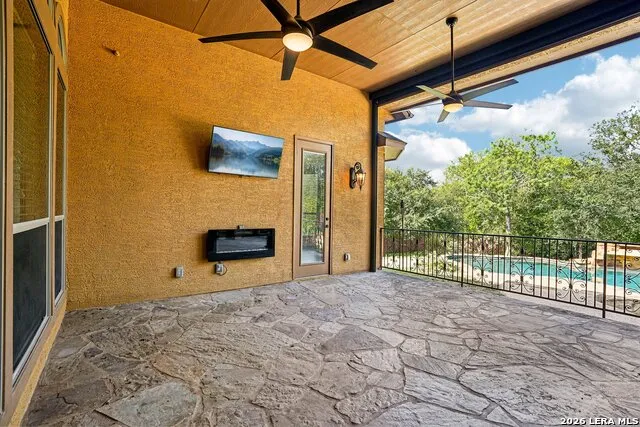 21411 Liguria Dr Garden Ridge, TX 78266